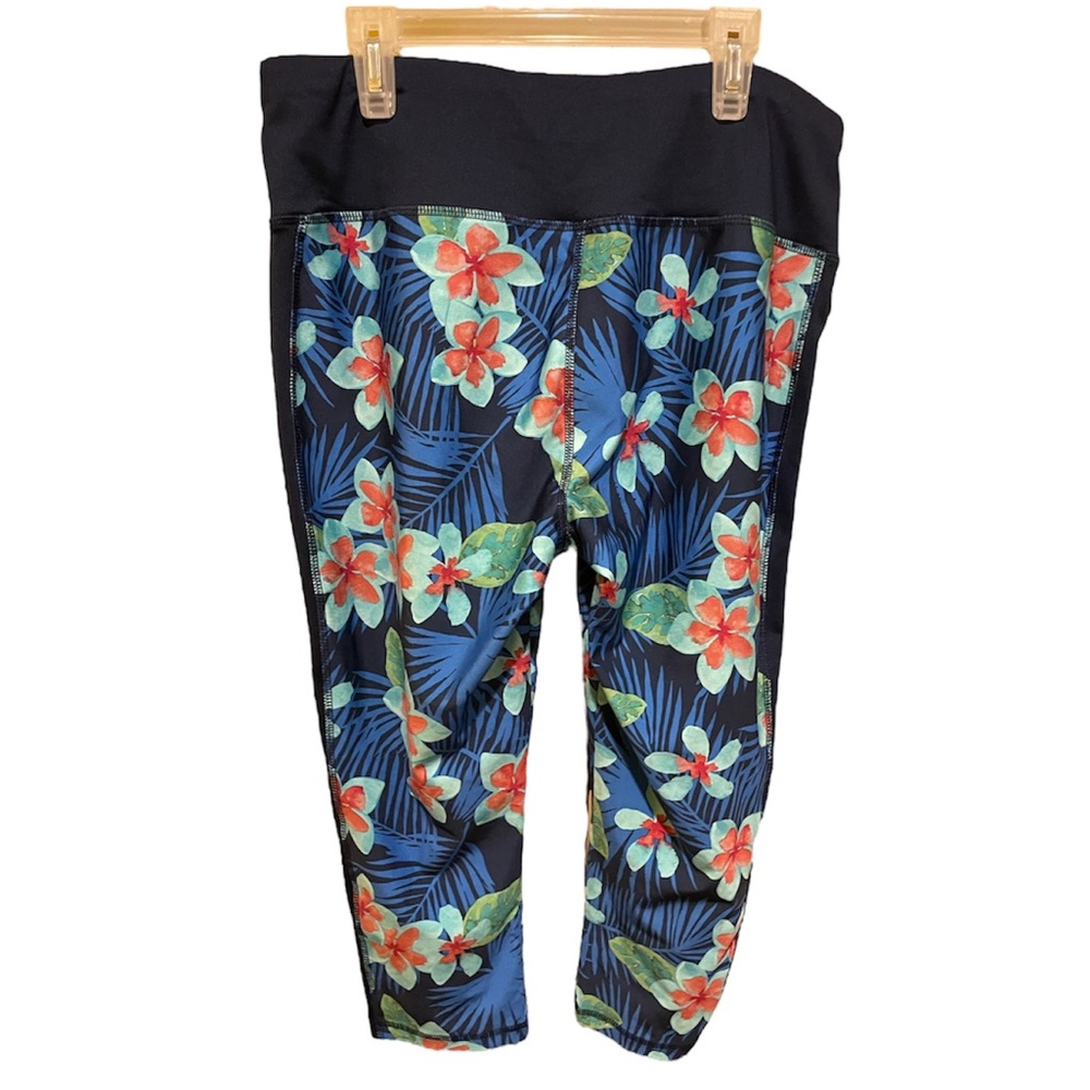 5 for $25 ❄️ Athletic Works Floral Leggings Large - Picture 3 of 5